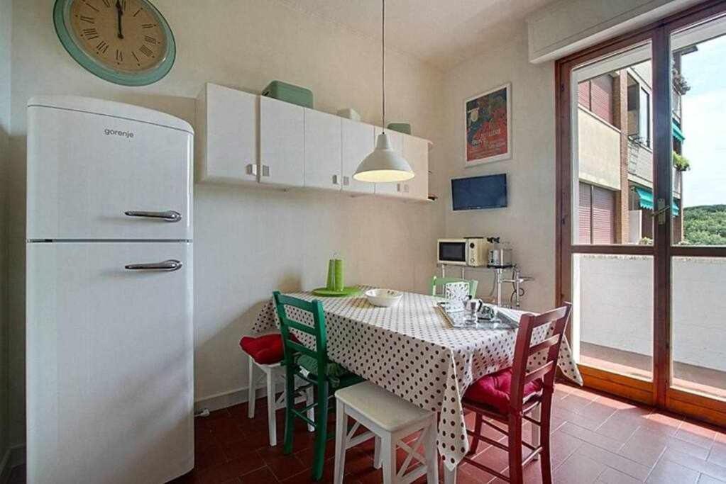 Frati Bigi With Two Bedrooms And Parking Firenze Bagian luar foto