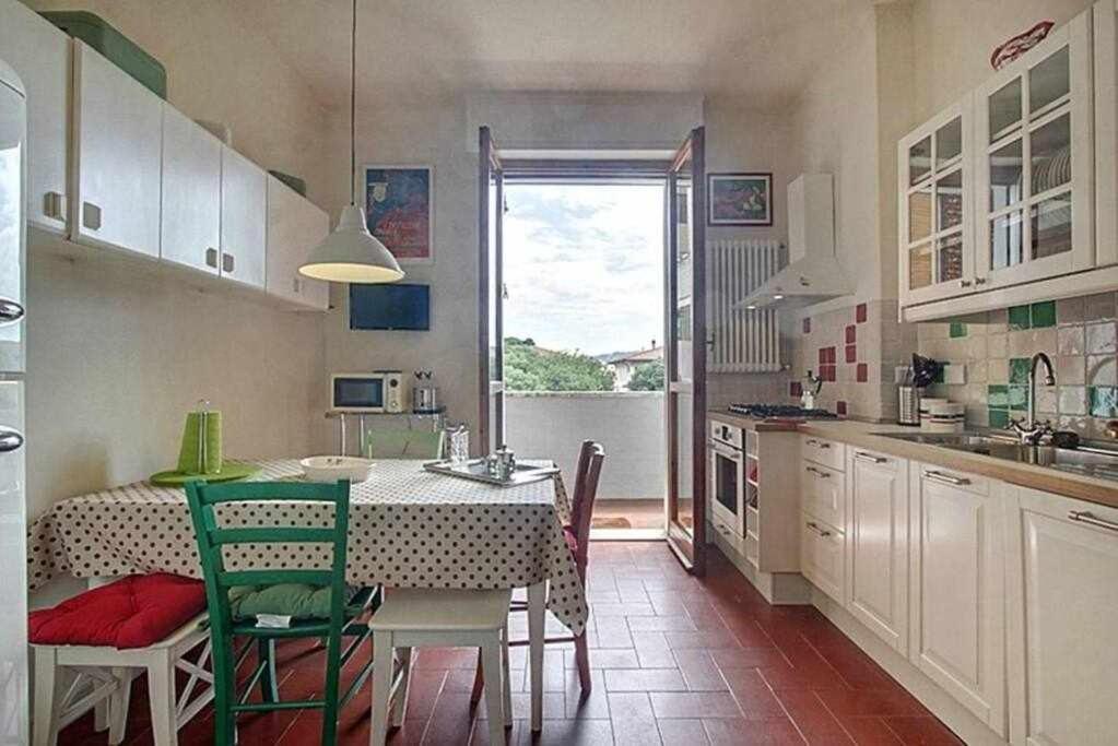 Frati Bigi With Two Bedrooms And Parking Firenze Bagian luar foto
